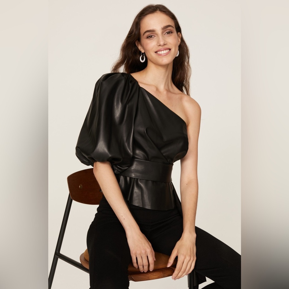 Sachin & Babi Sofie Faux Leather Black One Shoulder Puff Balloon Sleeve Top Sz 8